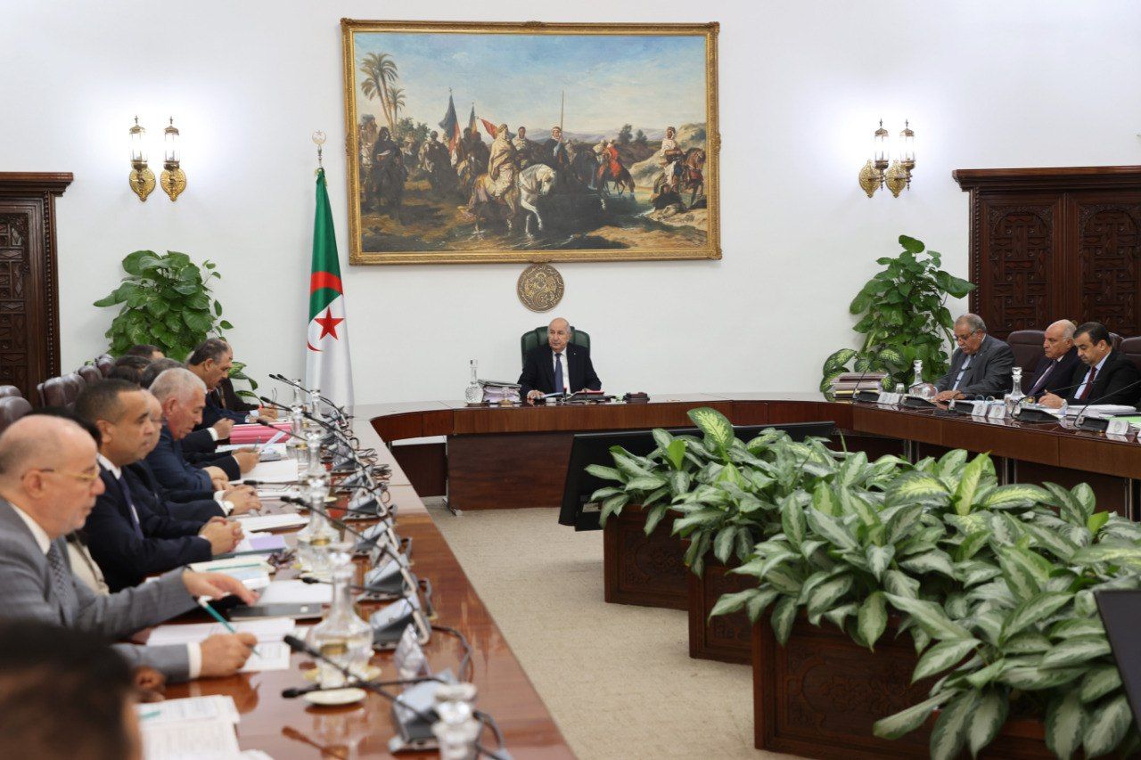 مجلس الوزراء