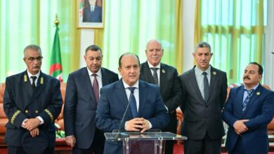 الوزير الأول سيفي غريب باتنة