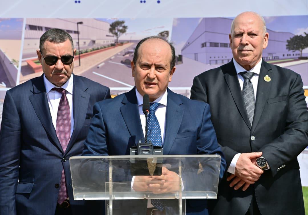 الوزير الأول، سيفي غريب